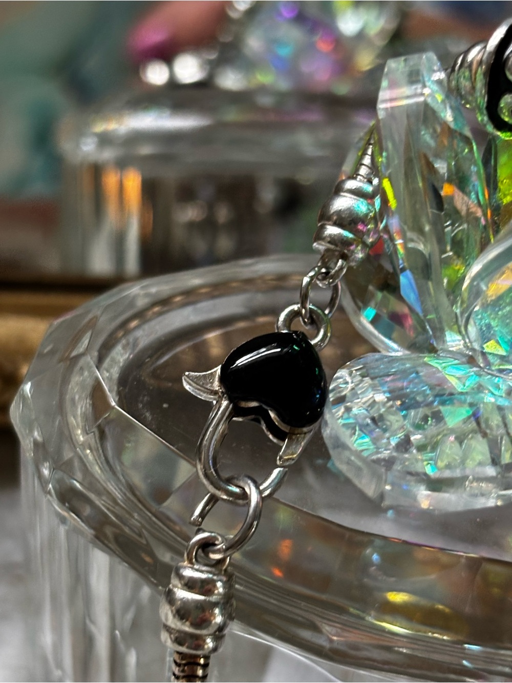 Silver-Tone Black Floral Charm Bracelet - Unbranded - Picture 4 of 5